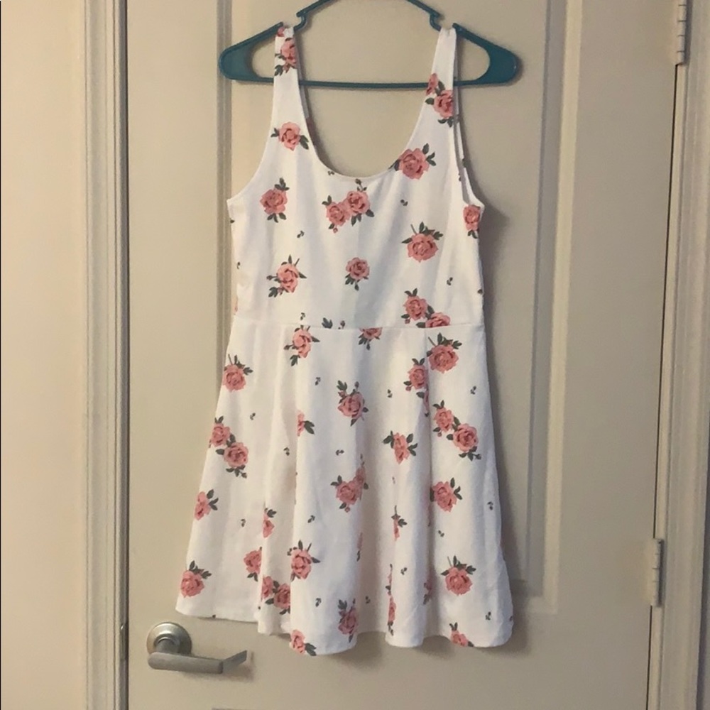 H&M Sleeveless Dress